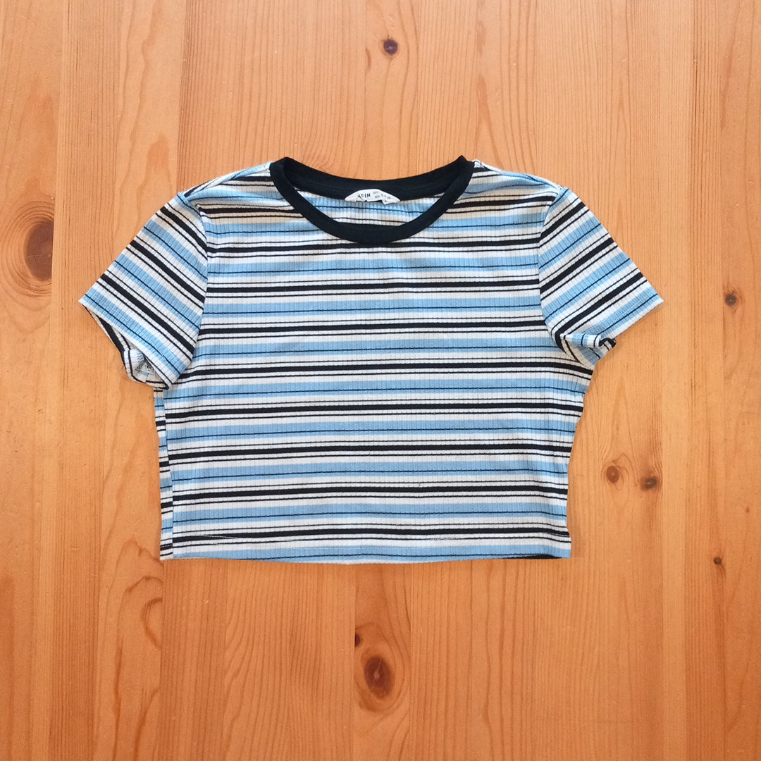 Playwear (small mark & damaged stitches) Cropped T-Shirt - Girls 11-12 years - Shein
