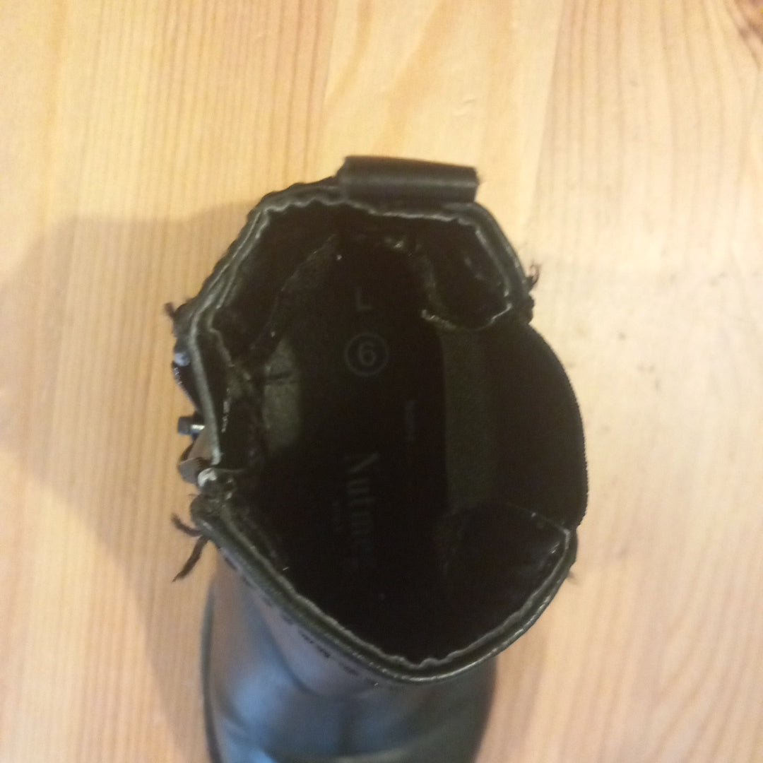 Black Chelsea Boots - Girls Infant Size 6 - Nutmeg