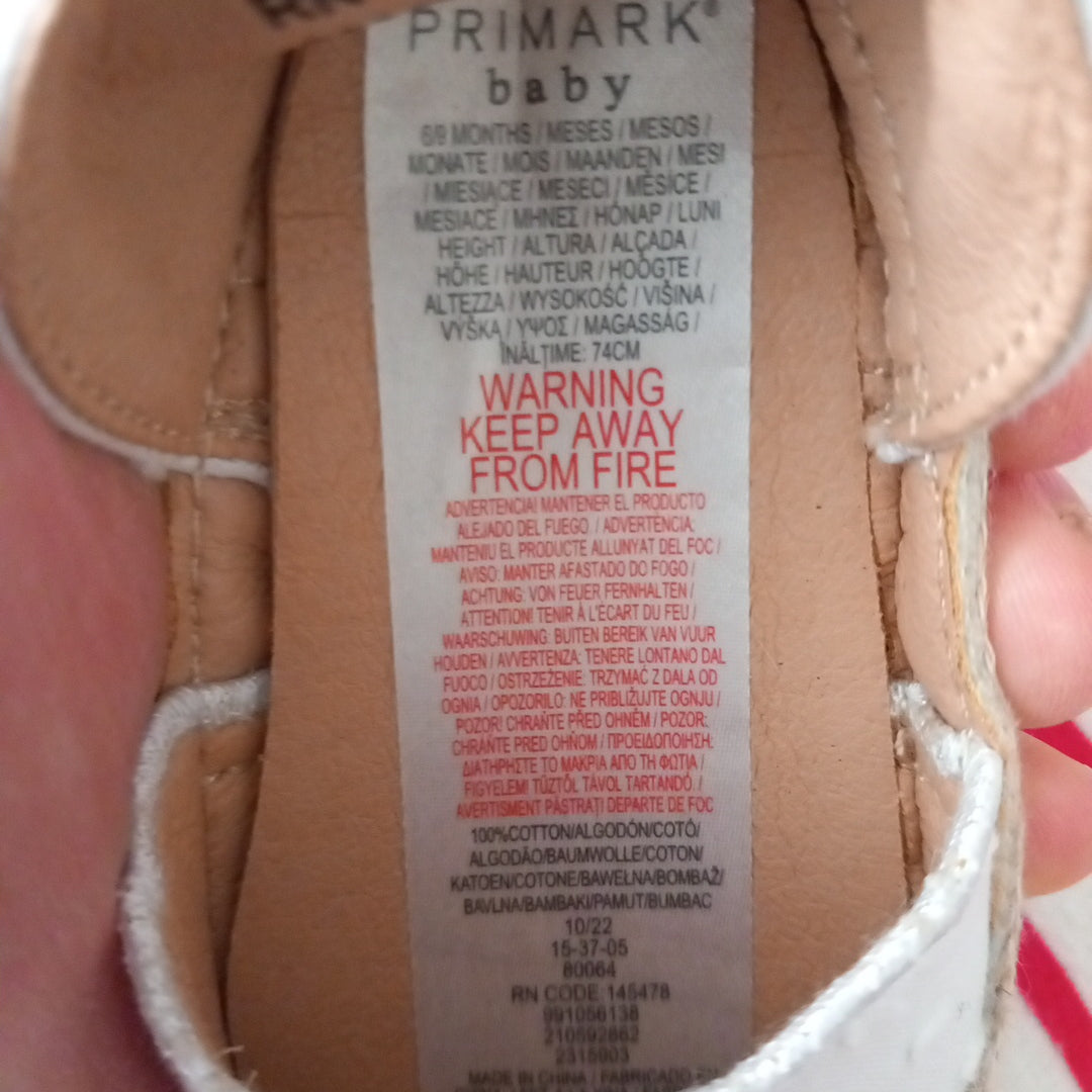 White Summer Shoes (BNWT) - Girls 6-9 months - Primark