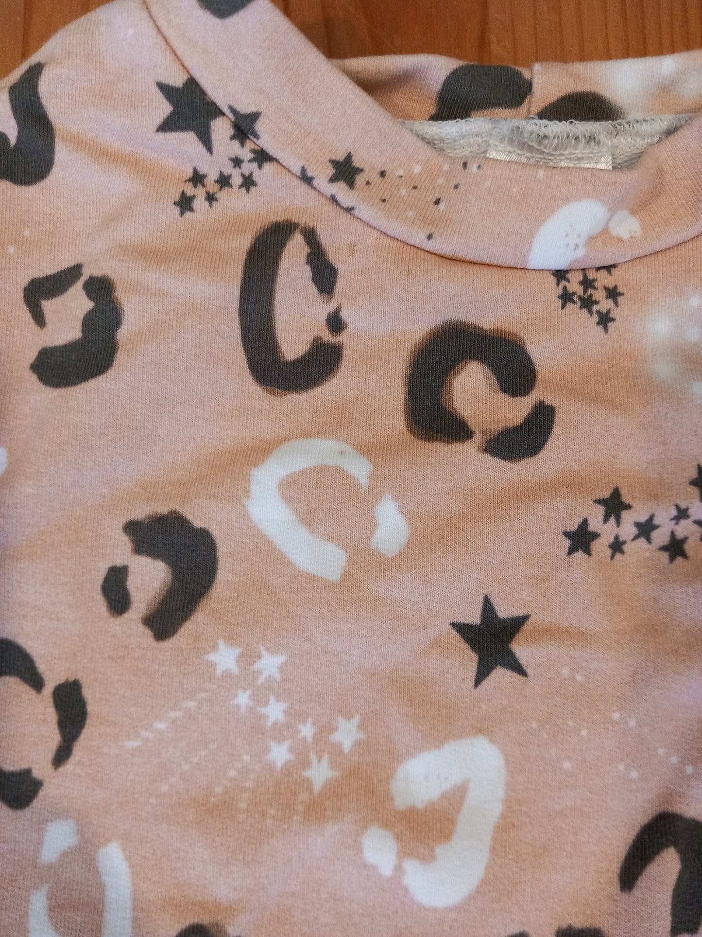 Handmade Light Pink Animal Print & Stars Long Sleeve Top/Sweatshirt - Girls 3-4 years - Popsy & Mama
