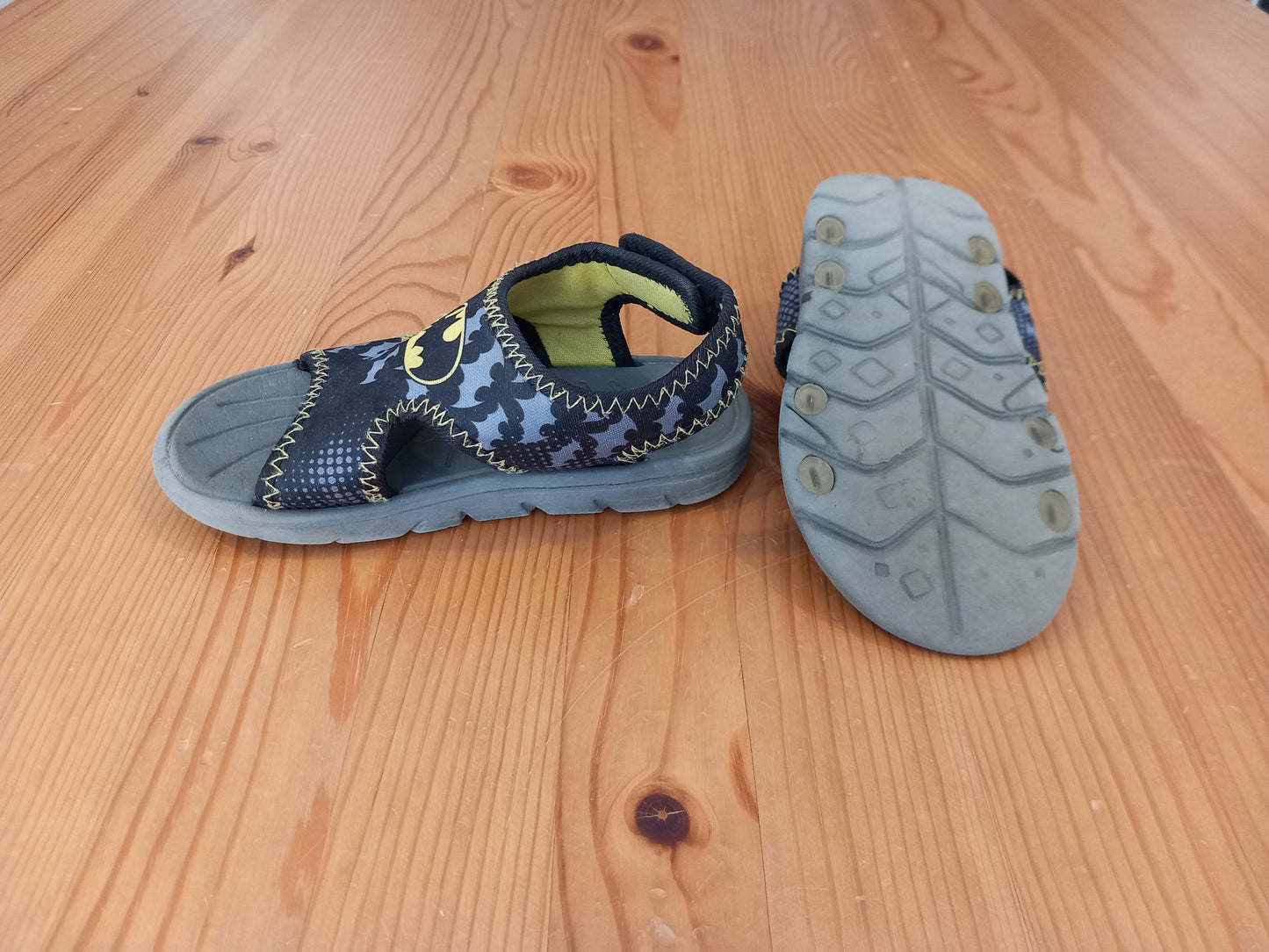 Batman Sandals - Boys Child Size 9 - DC Comics