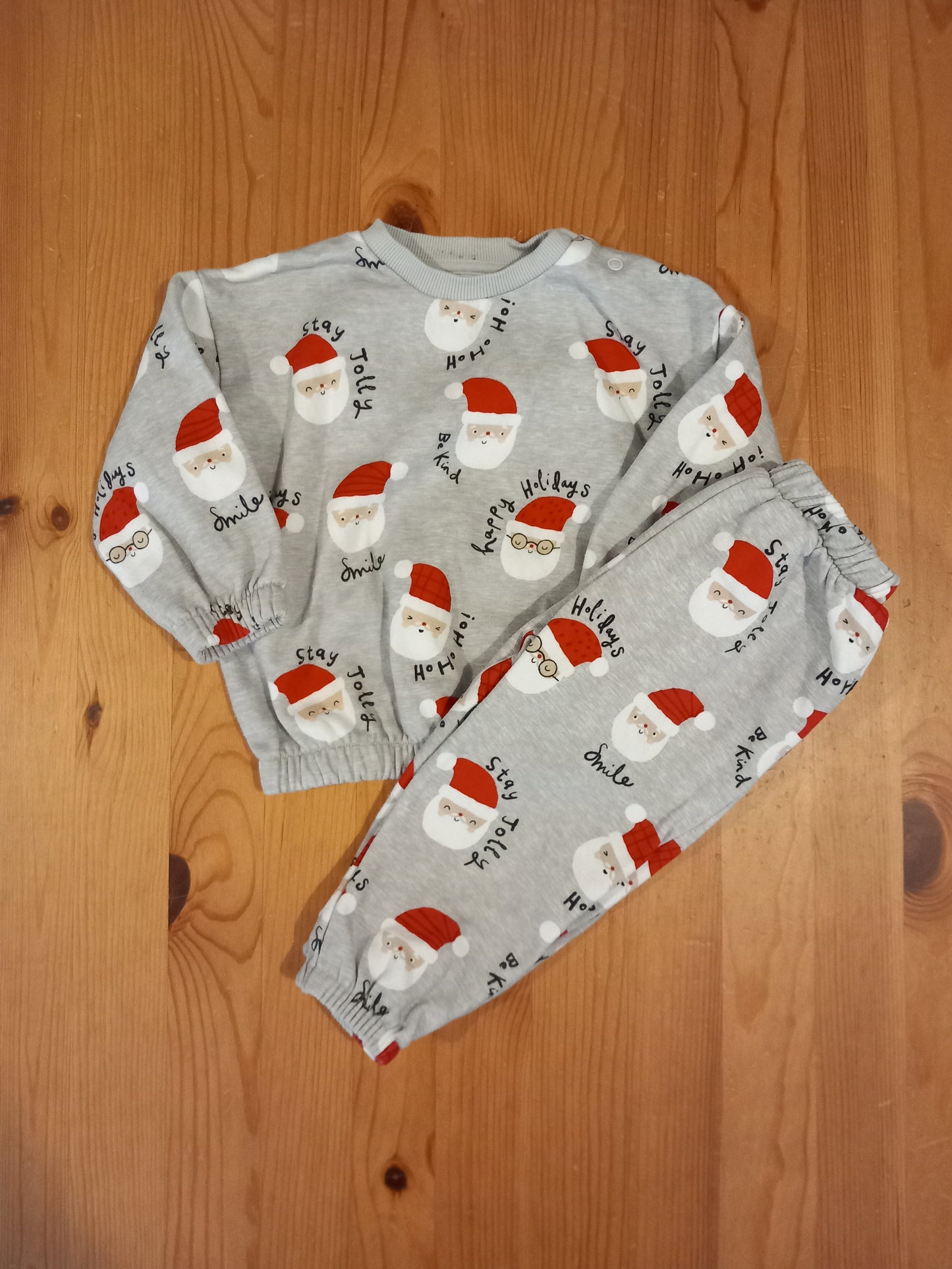 Santa Christmas Sweatshirt & Joggers - Boys 9-12 months - F&F