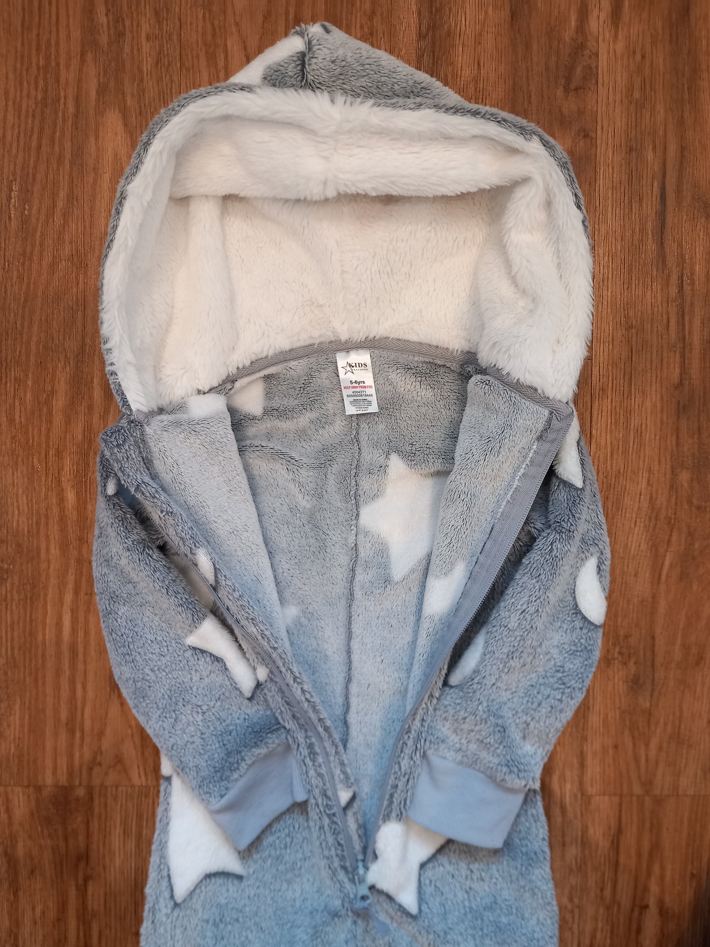 Grey Moons & Stars Furry Onesie - Girls 5-6 years - Peacocks