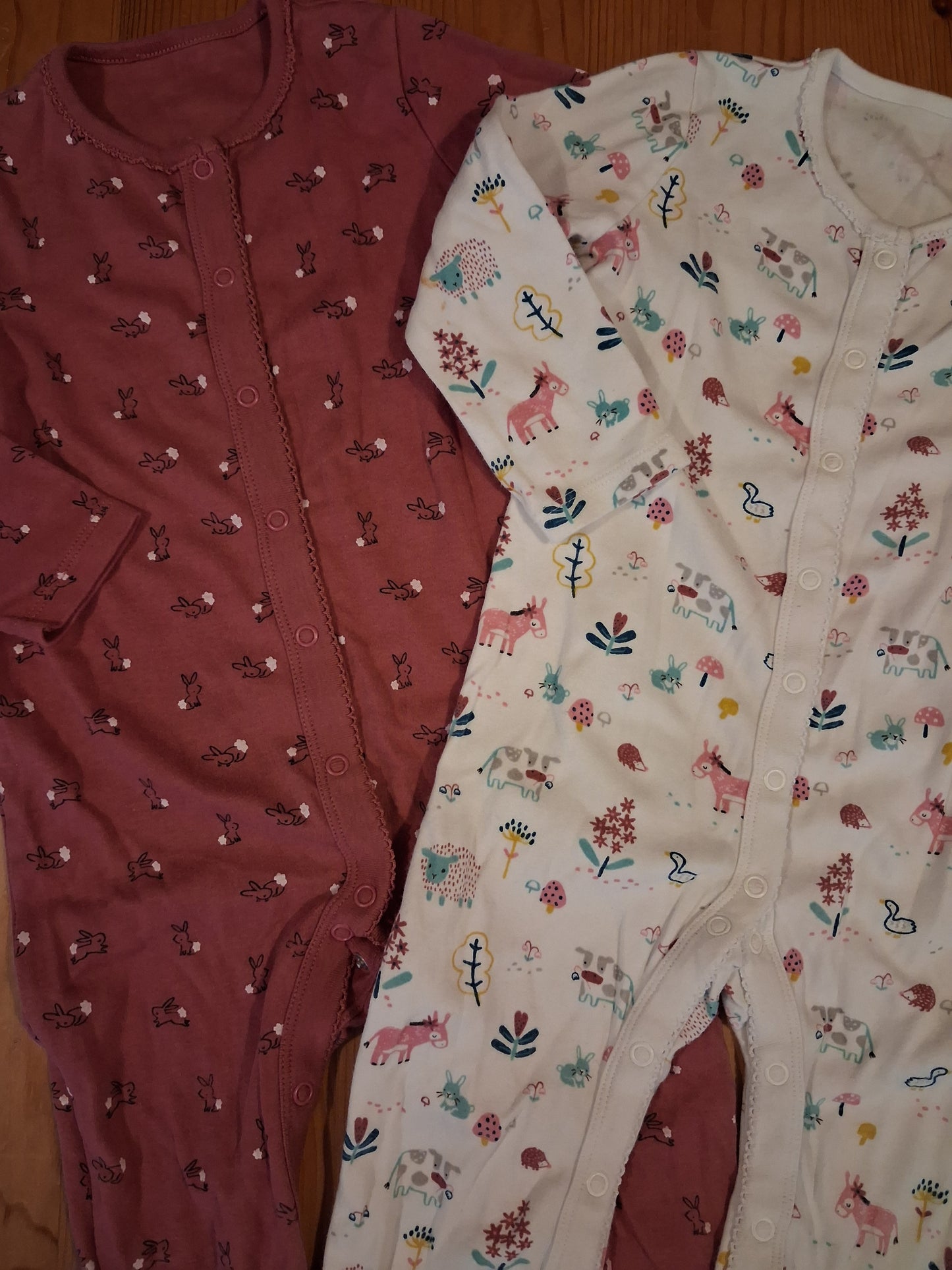 2 x Animals Sleepsuits - Girls 18-24 - F&F