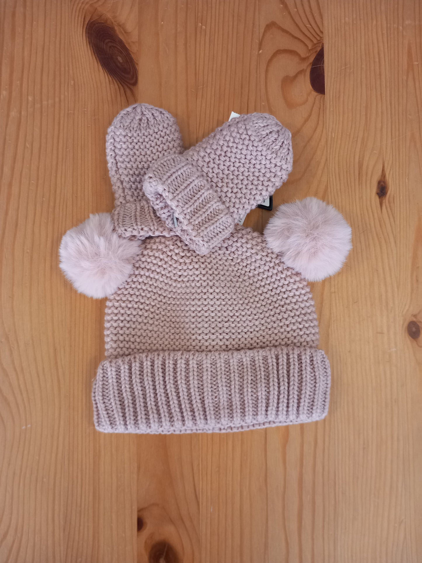 Pink Hat & Mittens Set (BNWT) - Girls up to 3 months - F&F