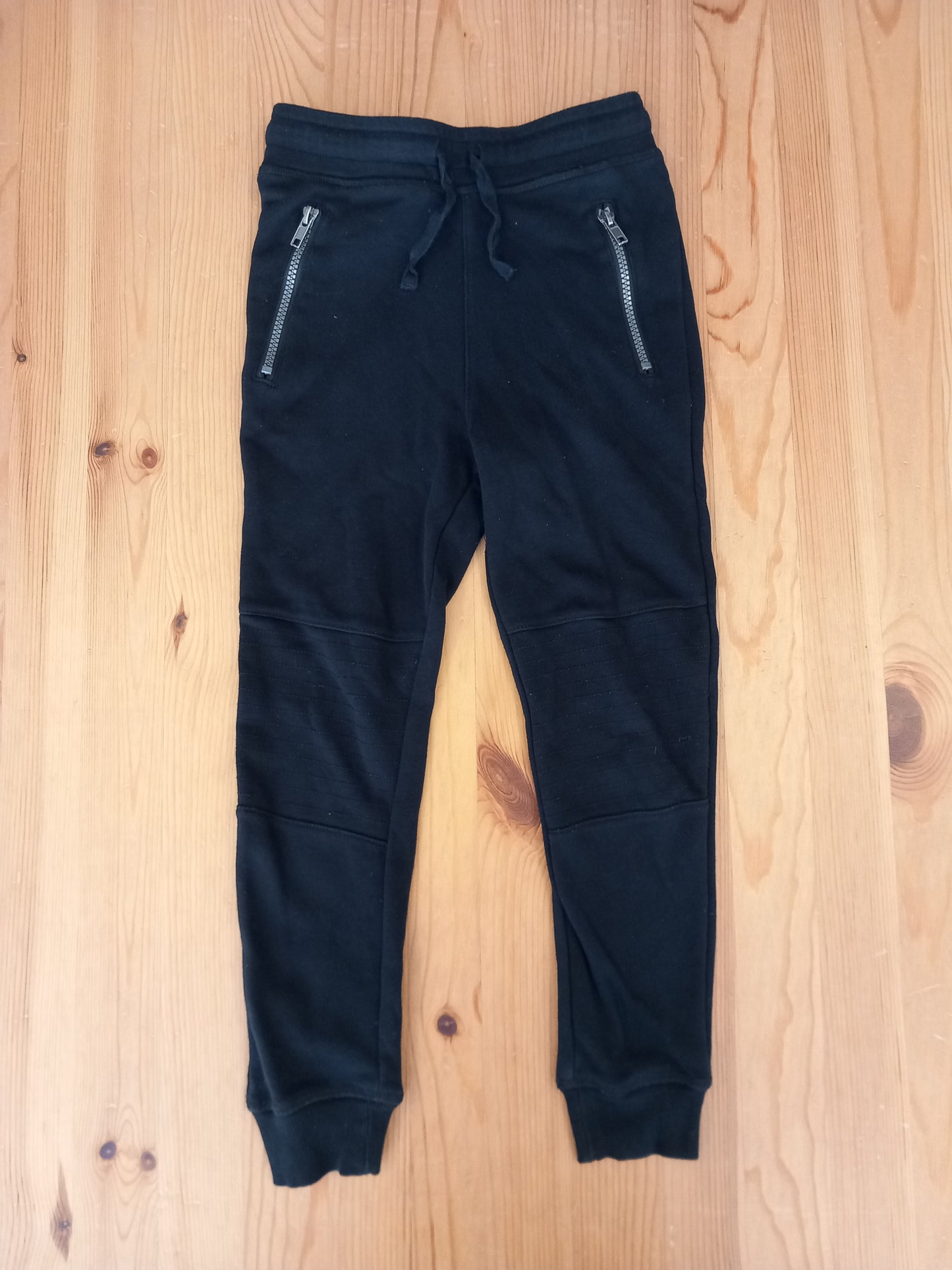 Black Joggers With Drawstring Waistband and Feature Knees - Boys 6-7 years - H&M