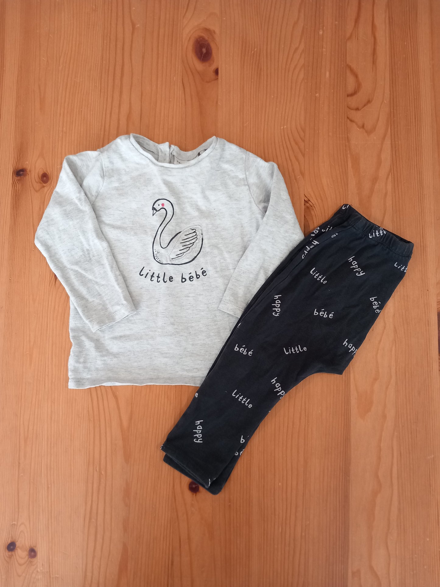 'Little Bébé' Long Sleeve Top & Leggings Set - Unisex 9-12 months - Next