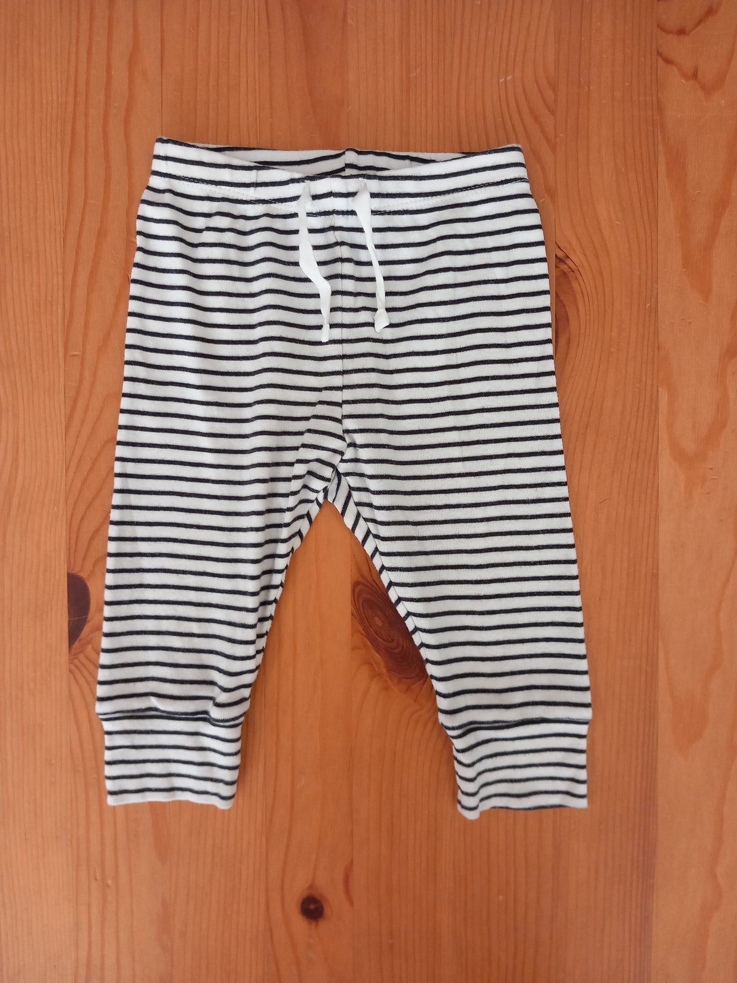 3 x Pairs of Lightweight Trousers With Elasticated Waistbands - Boys 6-12 months - Baby Gap