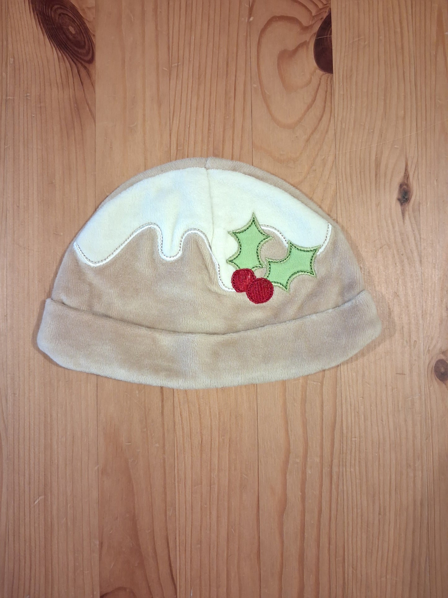 'Mummy's Little Pudding' Furry Christmas Sleepsuit & Hat - Unisex 6-9 months - George