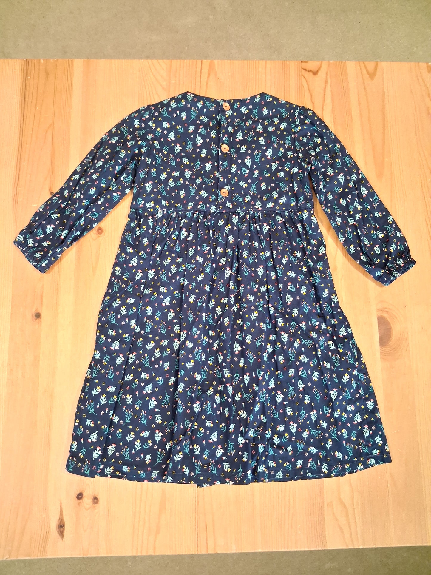 Handmade Floral Dress - Girls 6-7 years - Winnie Woo Handmade Childrenswear