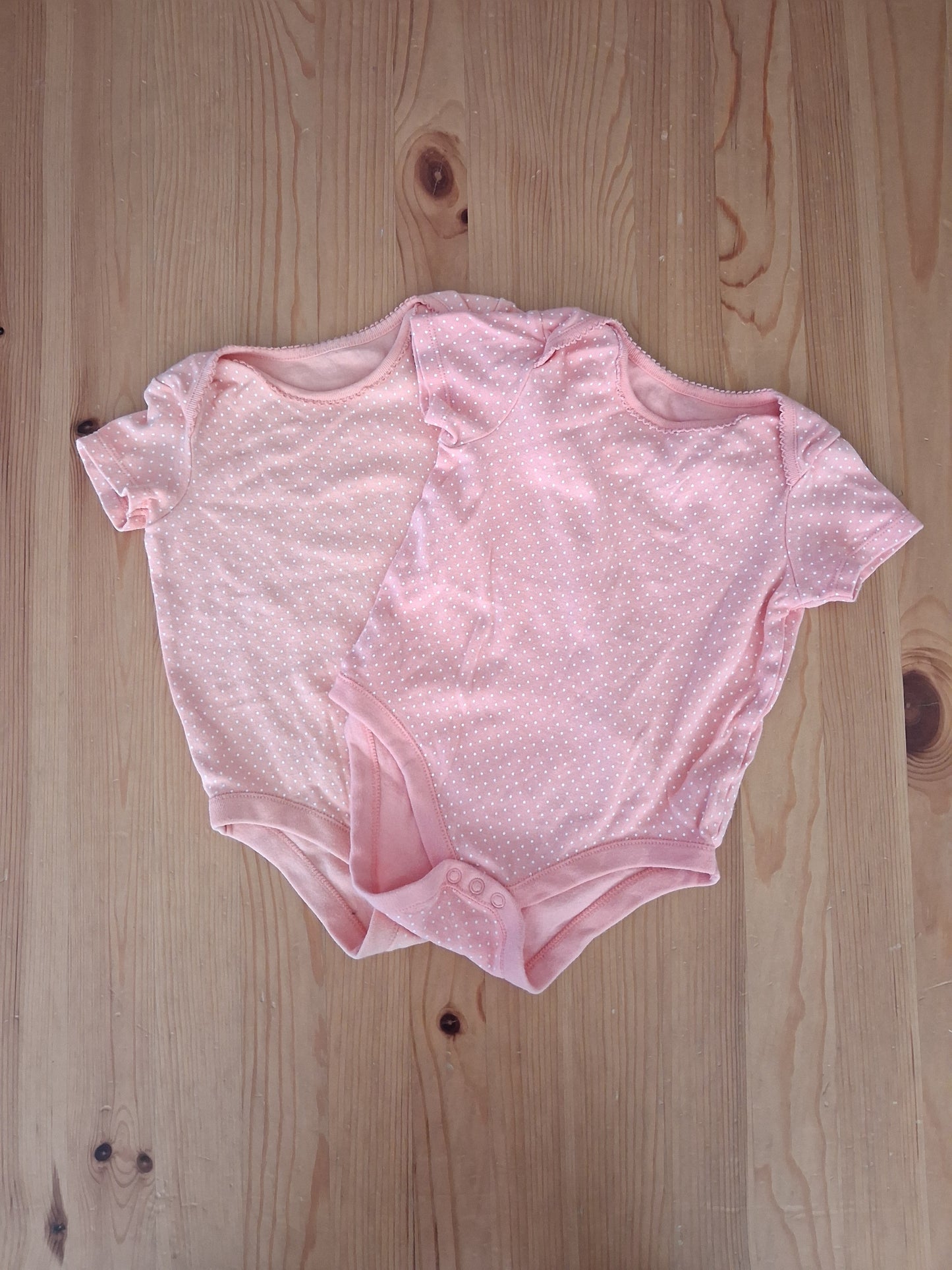 2 x Spotty Short Sleeve Bodysuits (Pink & Peach) - Girls 18-24 months - F&F