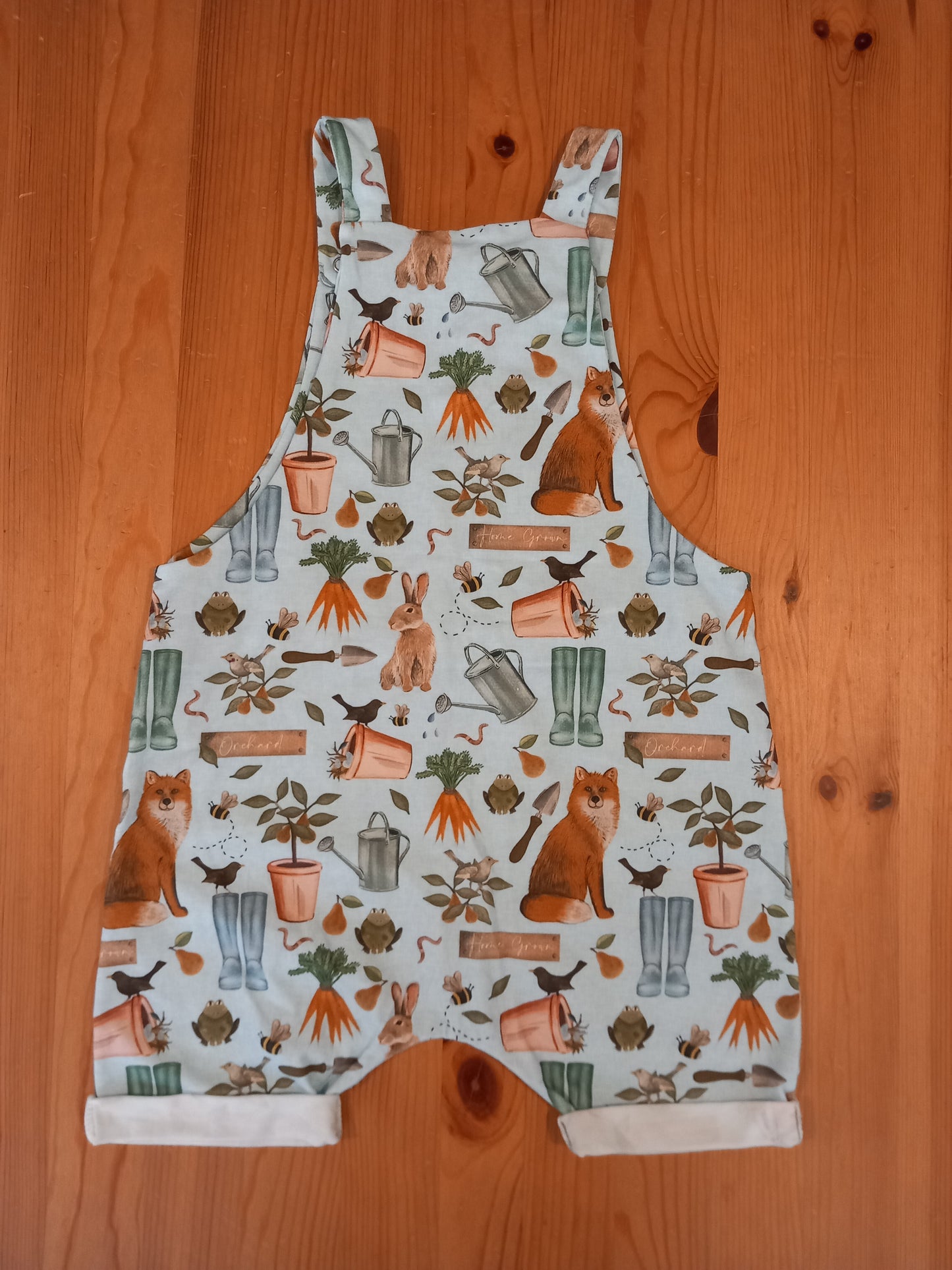 Handmade Garden Dungarees - Unisex 4-5 years - Little J Clothing
