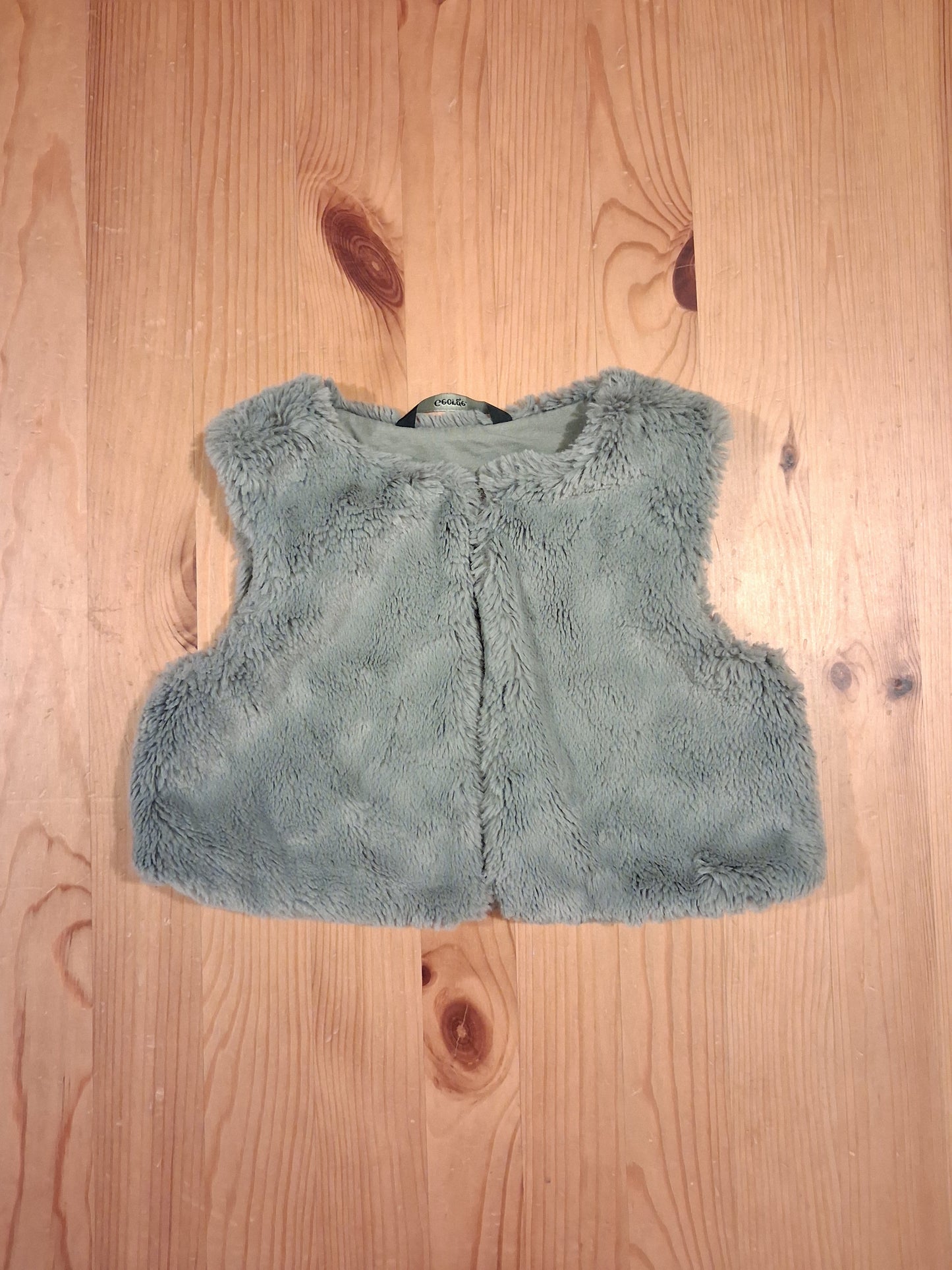 Lined Grey Furry Shorter Length Waistcoat - Girls 2-3 years - George