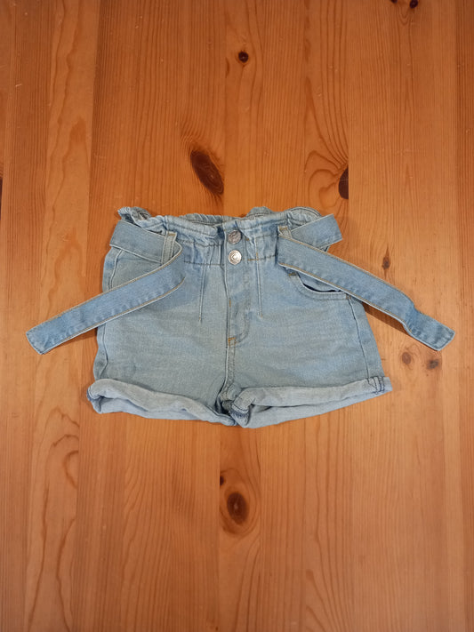 Light Denim Shorts With Elasticated Waistband & Tie Up Belt - Girls 4-5 years - River Island Mini