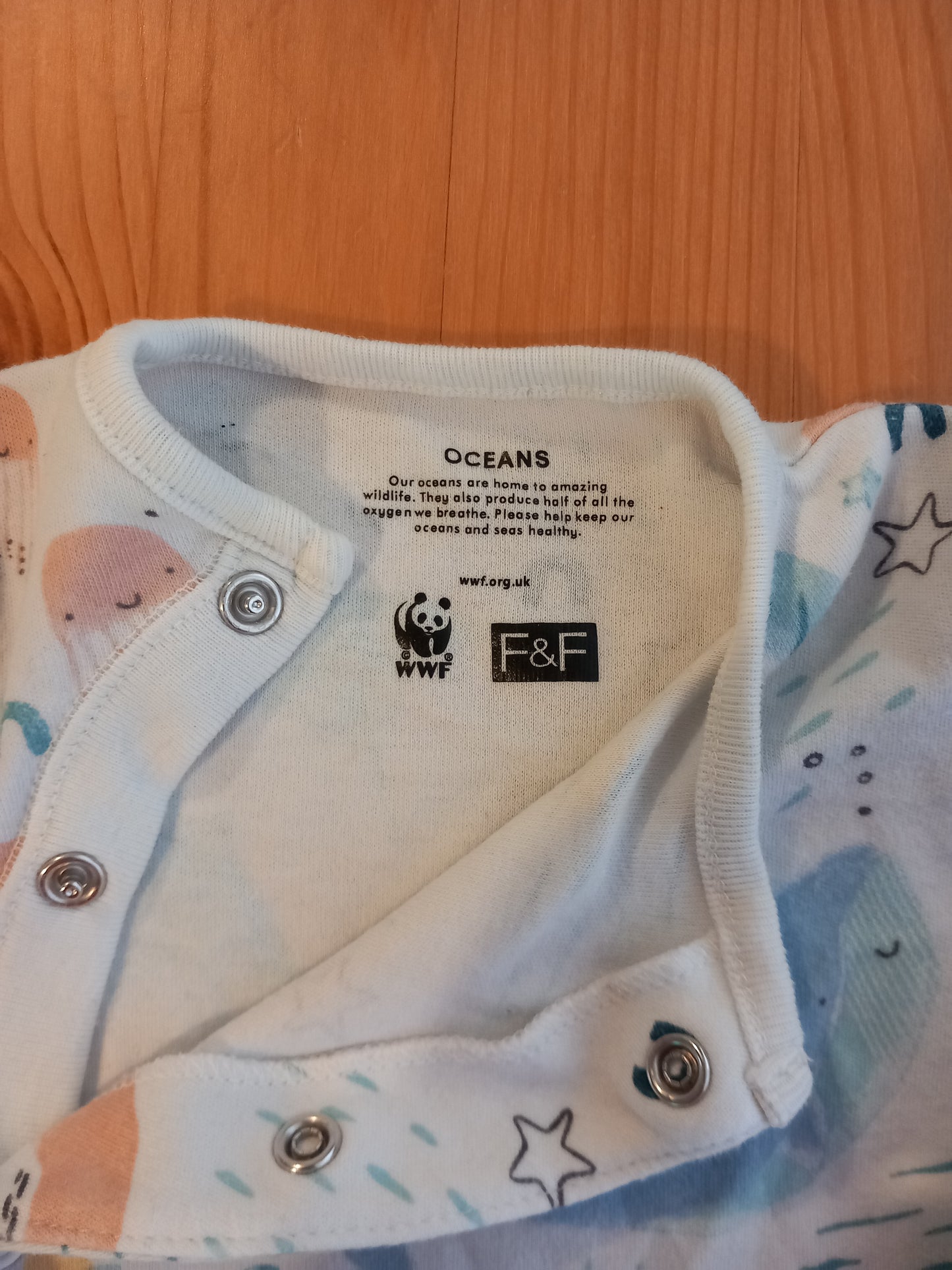 Sealife WWF Sleepsuit - Unisex up to 3 months - F&F