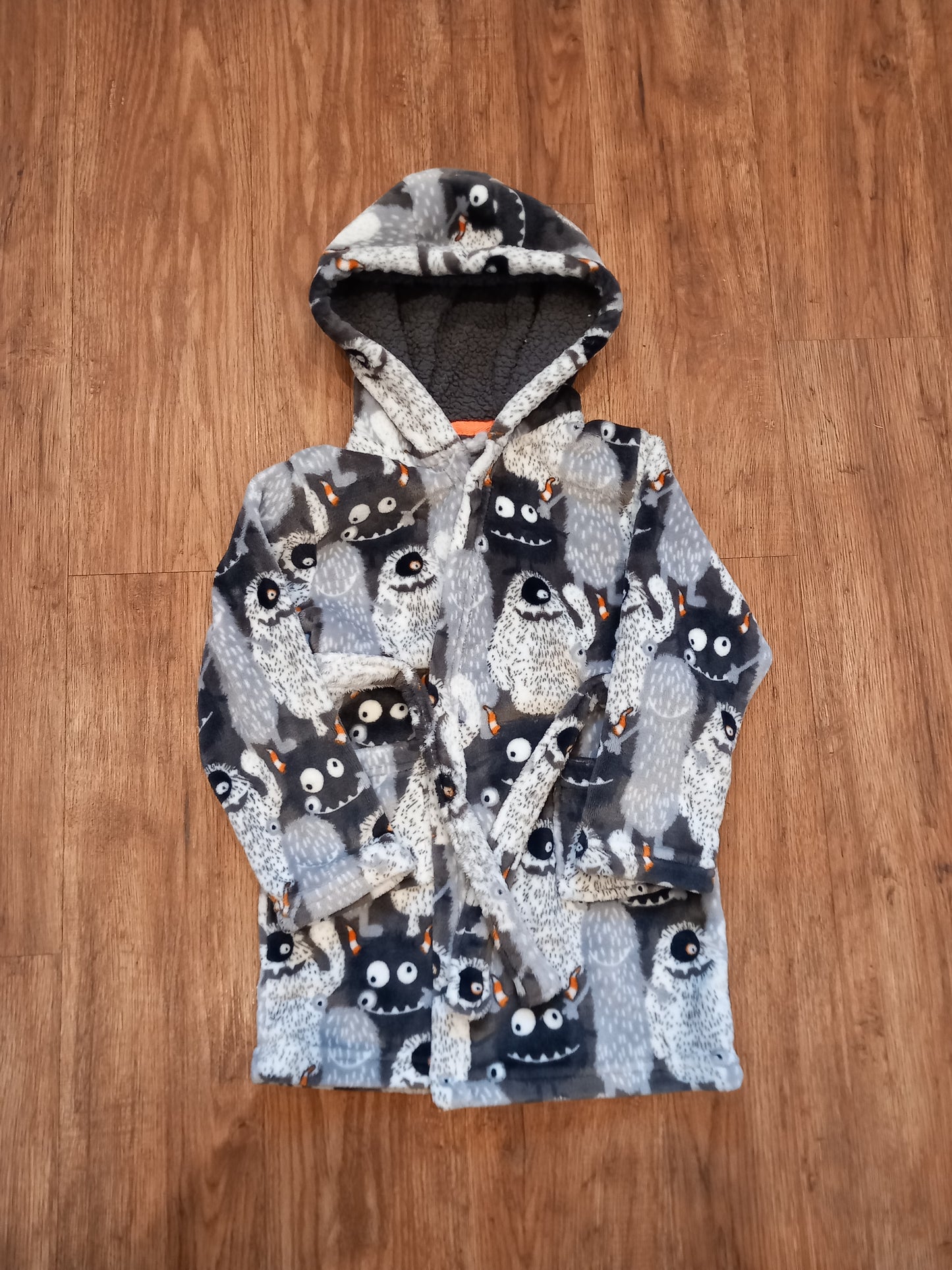 Monsters Soft Feel Dressing Gown - Boys 4-5 years - Matalan