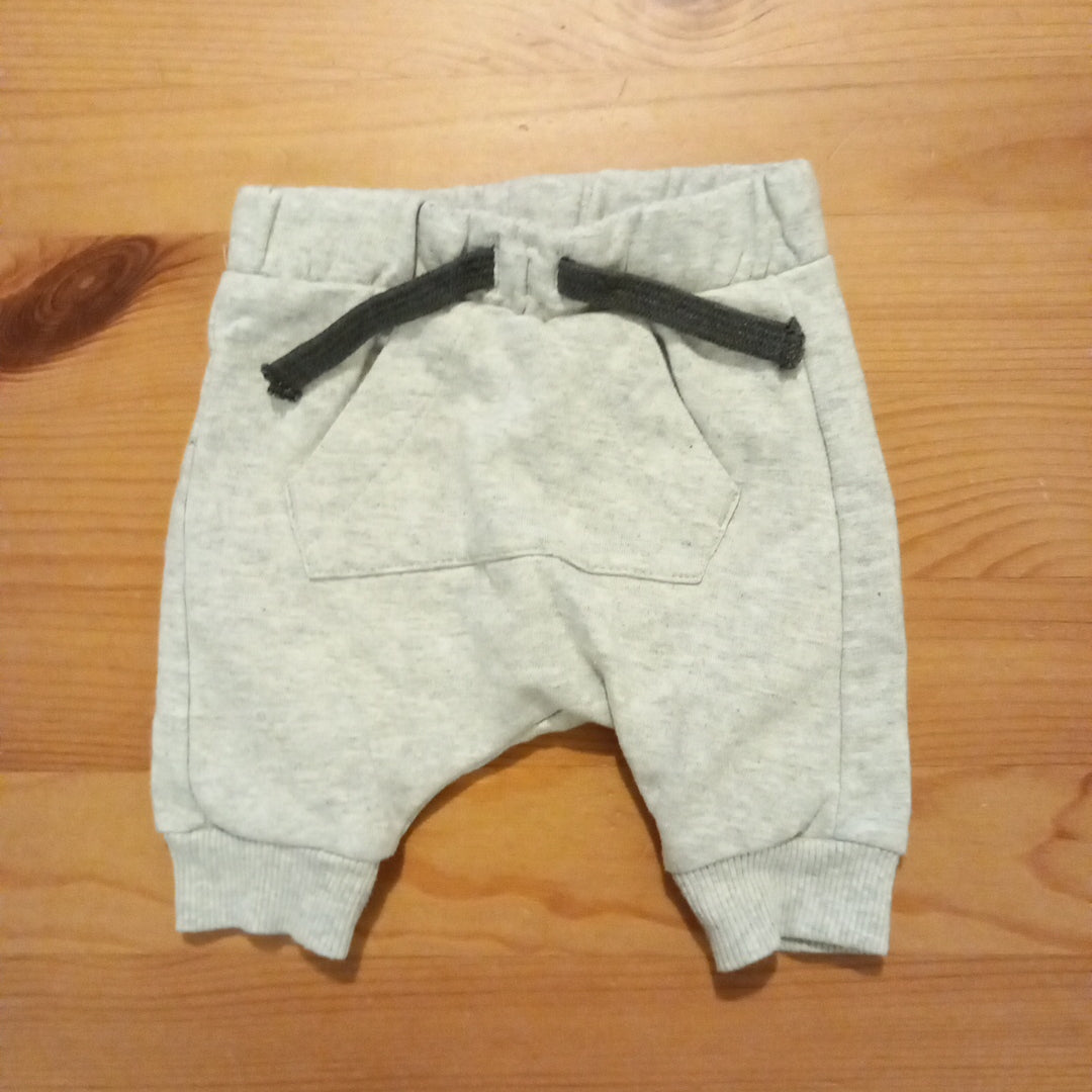 Light Grey Joggers - Unisex newborn - Nutmeg