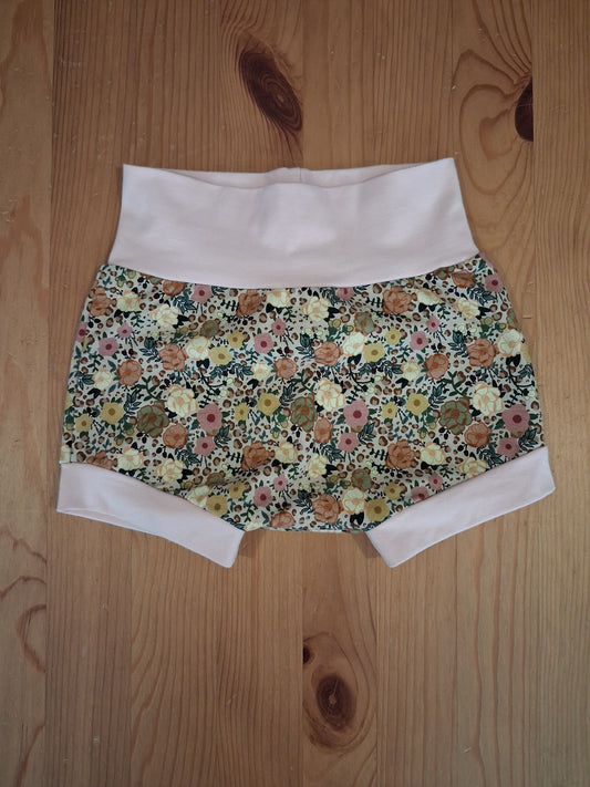 Handmade Floral Shorts - Girls 3-4 years - Bee Bear