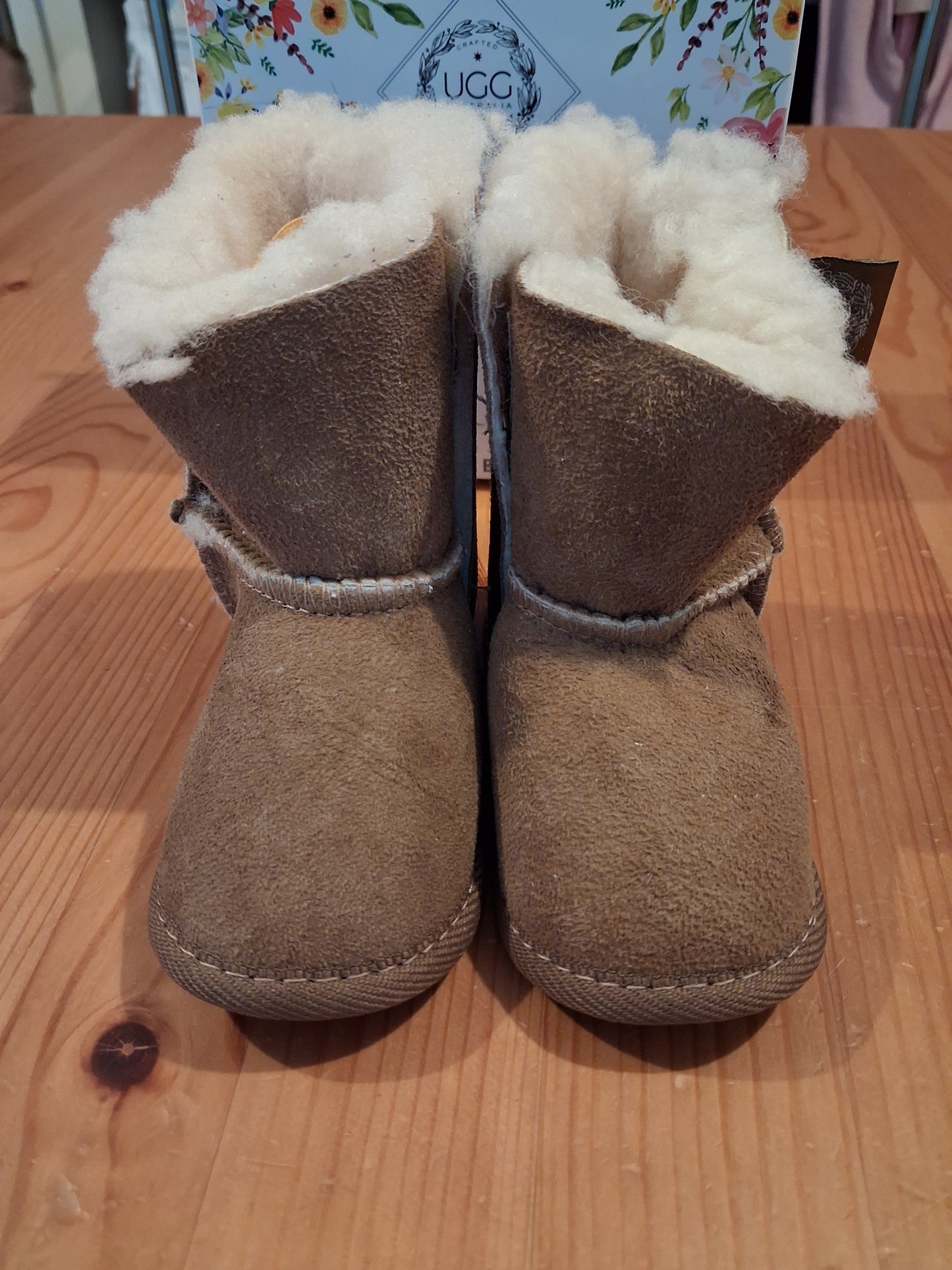 Baby Ugg Boots - Unisex Baby Size 2  - Ugg Australia