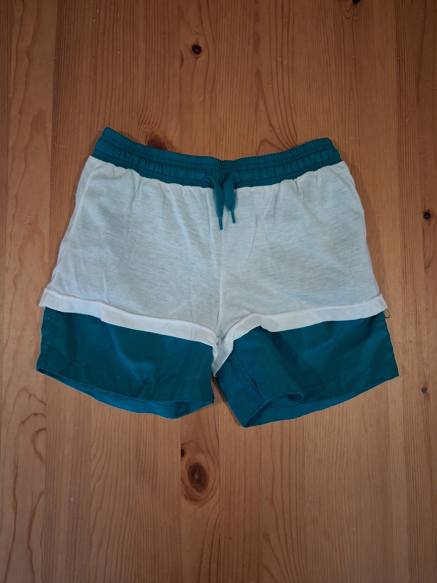 Lined Activewear/Sports Shorts With Drawstring Elasticated Waistband - Girls 11-12 years - LA Gear