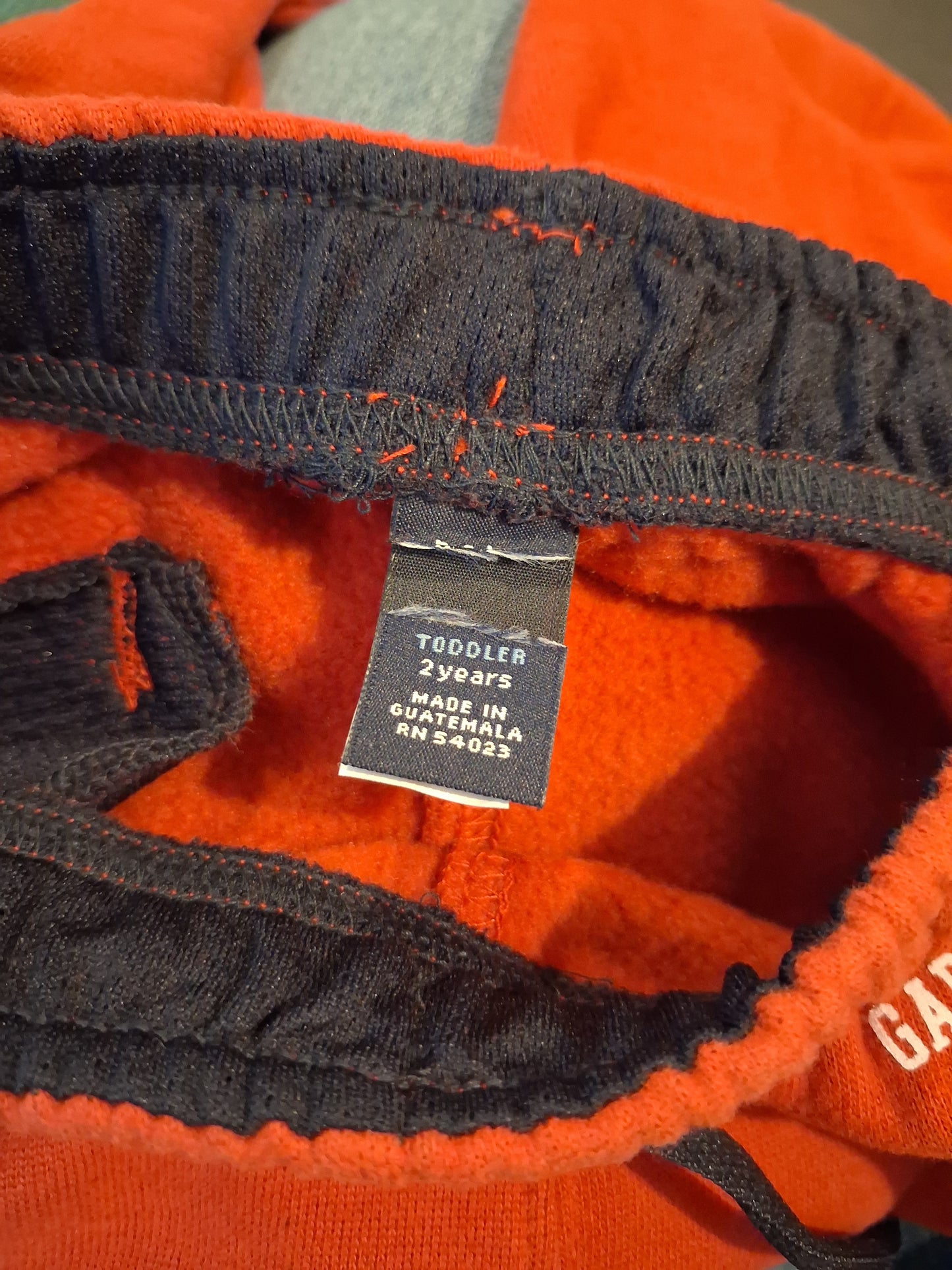 Red Joggers - Boys 2 years - Gap