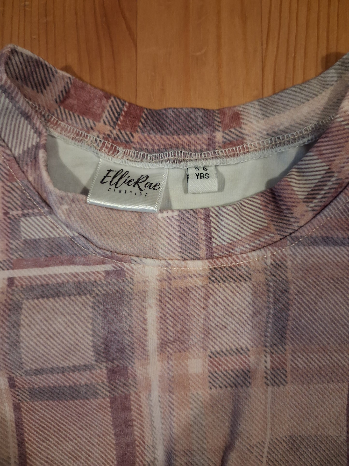 Handmade Dress With Feature Sleeves - Girls 5-6 years - Ellie Rae Clothing