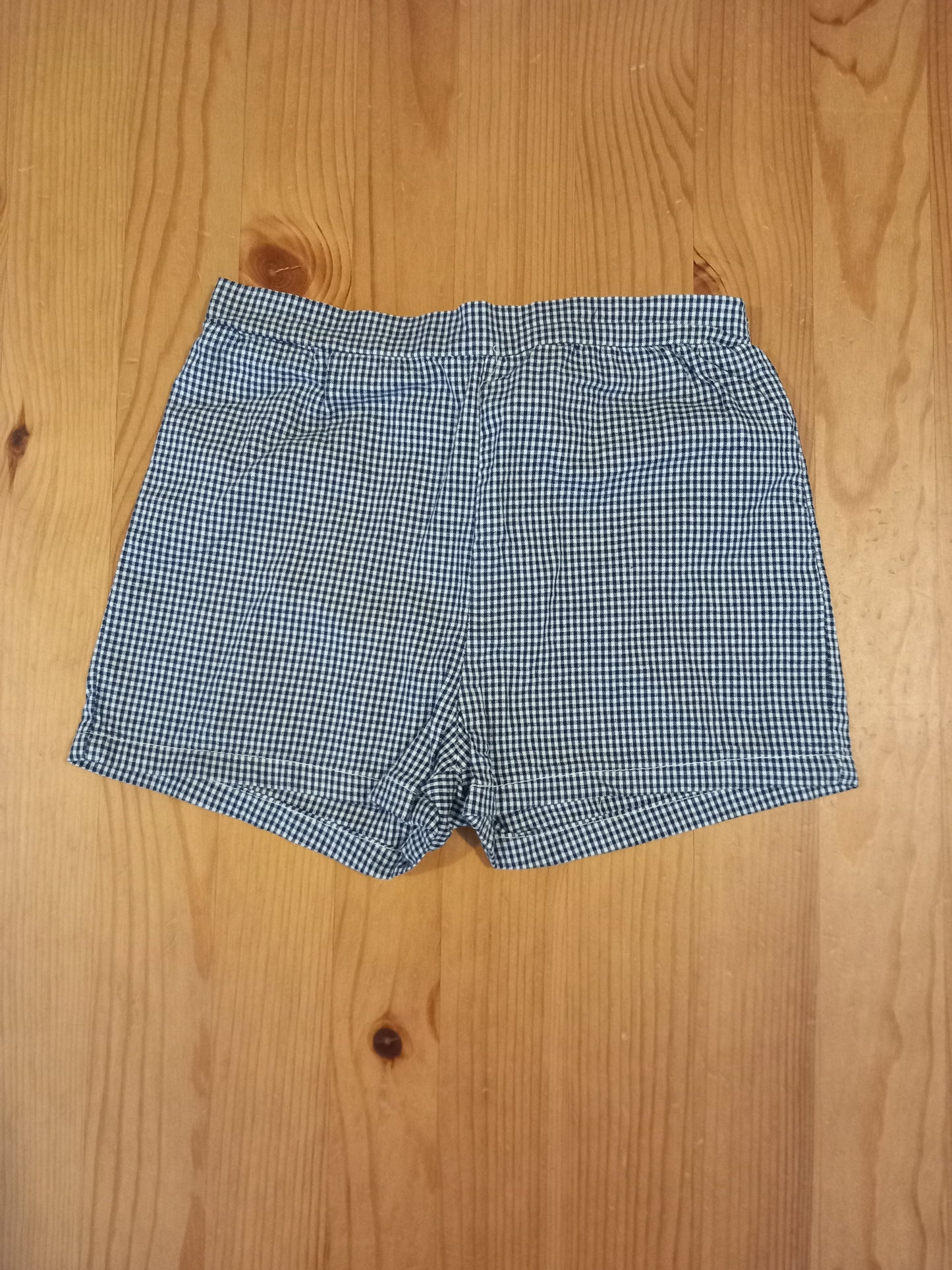 Black & White Checked Shorts With Elasticated Waistband - Girls 2-3 years - So Cute