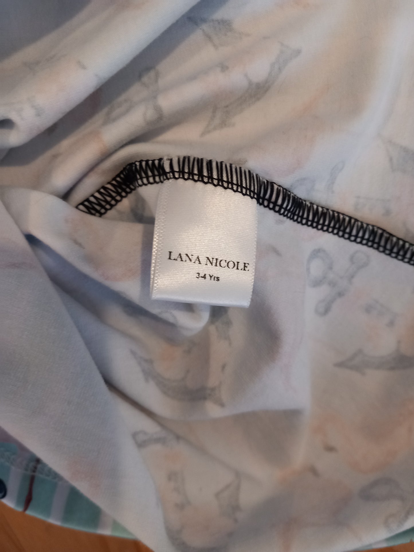 Handmade Sleeveless Hoodie - Girls 3-4 years - Lana Nicole