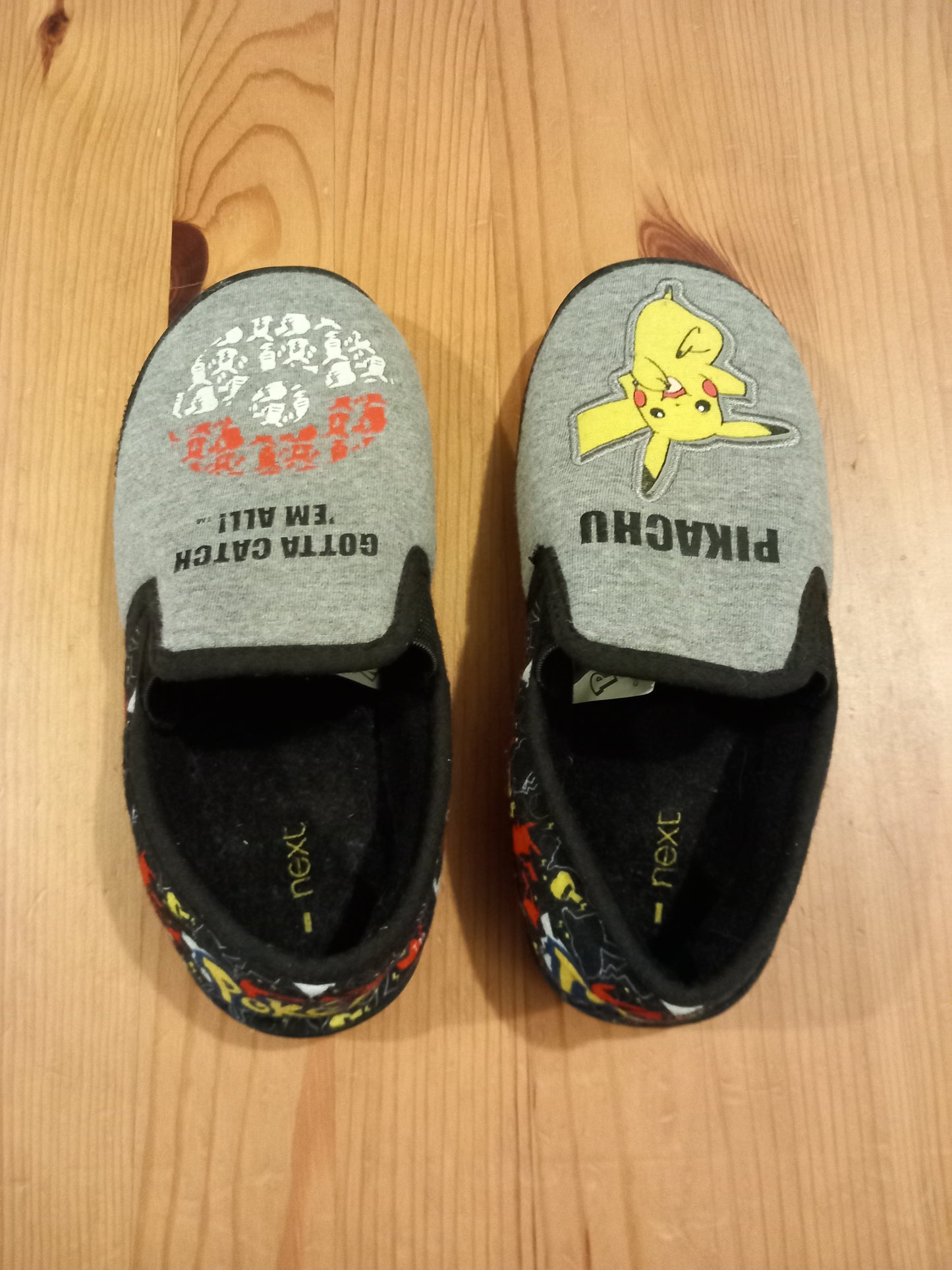 Pokemon Slippers - Boys Junior Size 1 - Next