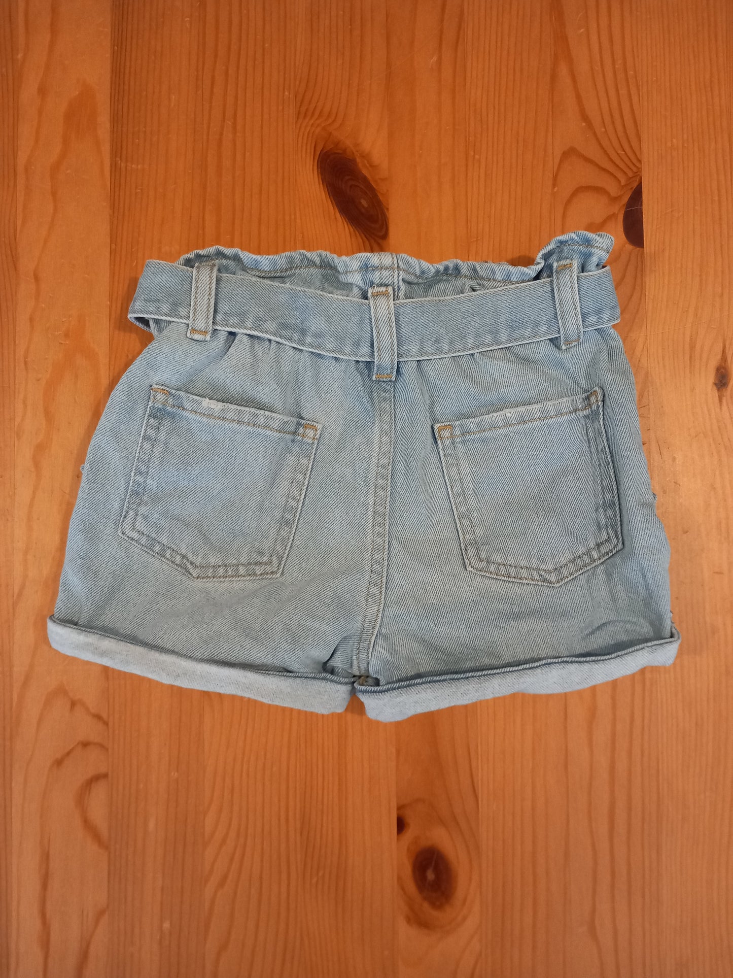 Light Denim Shorts With Elasticated Waistband & Tie Up Belt - Girls 4-5 years - River Island Mini