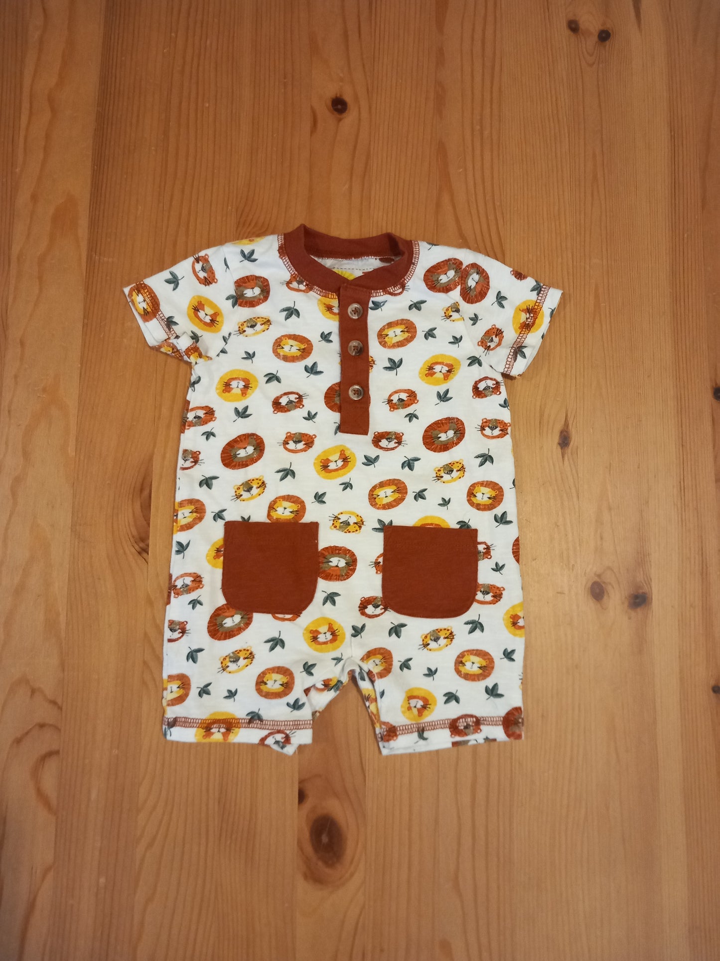 Lions Short Sleeve Romper - Boys up to 3 months - TU