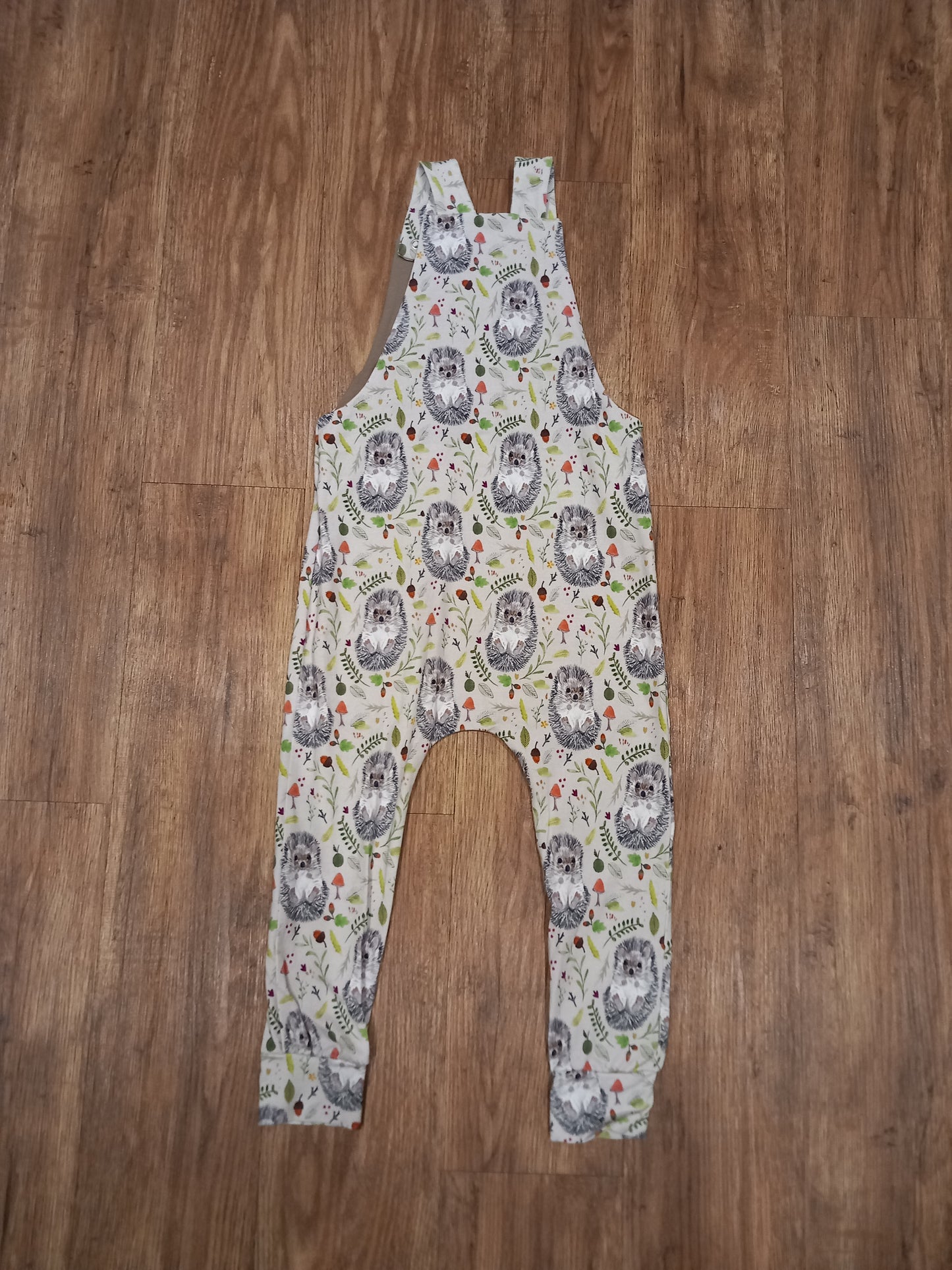 Handmade Autumn Hedgehogs Dungarees - Unisex 4-5 years - Popsy And Mama