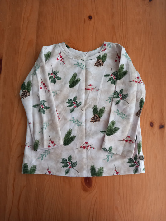 Handmade Christmas/Winter Top - Unisex 5-6 years - Bunny & Bear