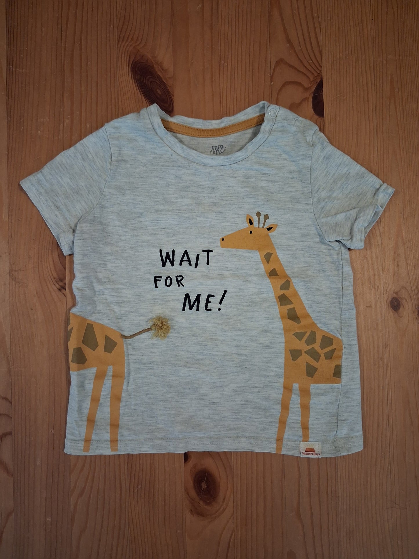 Grey 'Wait For Me!' Giraffes T-Shirt - Boys 18-24 months - F&F