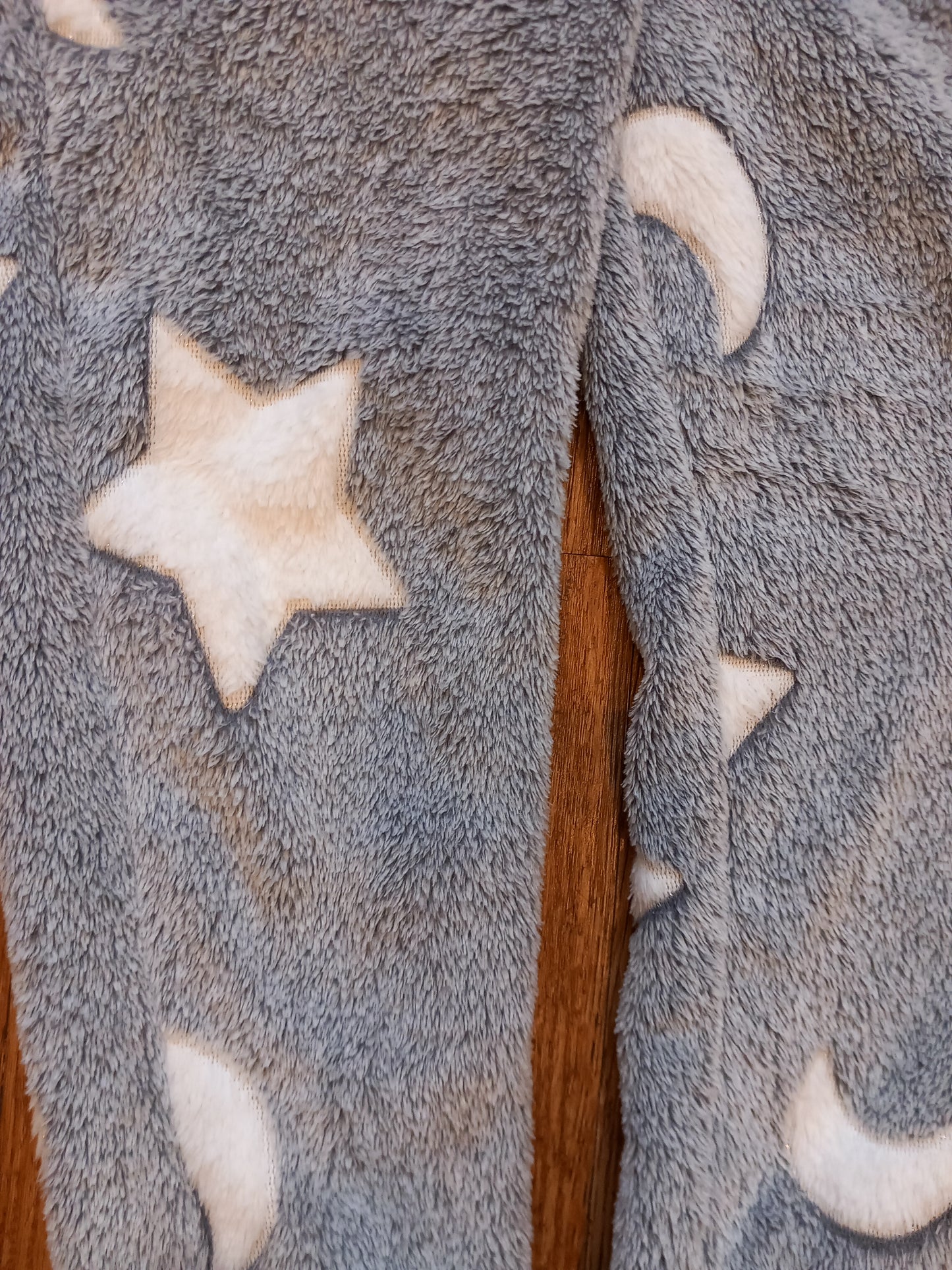Grey Moons & Stars Furry Onesie - Girls 5-6 years - Peacocks