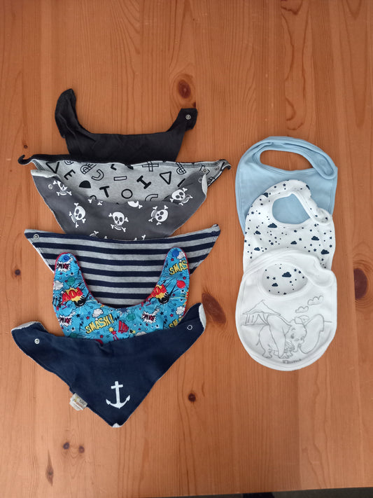 9 x Mixed Bibs - Boys Mixed Sizes - Mixed Brands