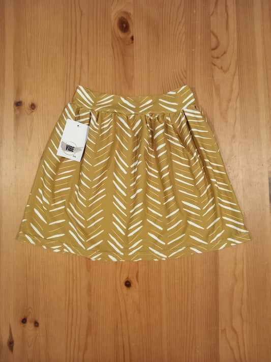 Handmade Mustard Pattern Skirt (BNWT) - Girls 4-5 years - 2 Little Legs