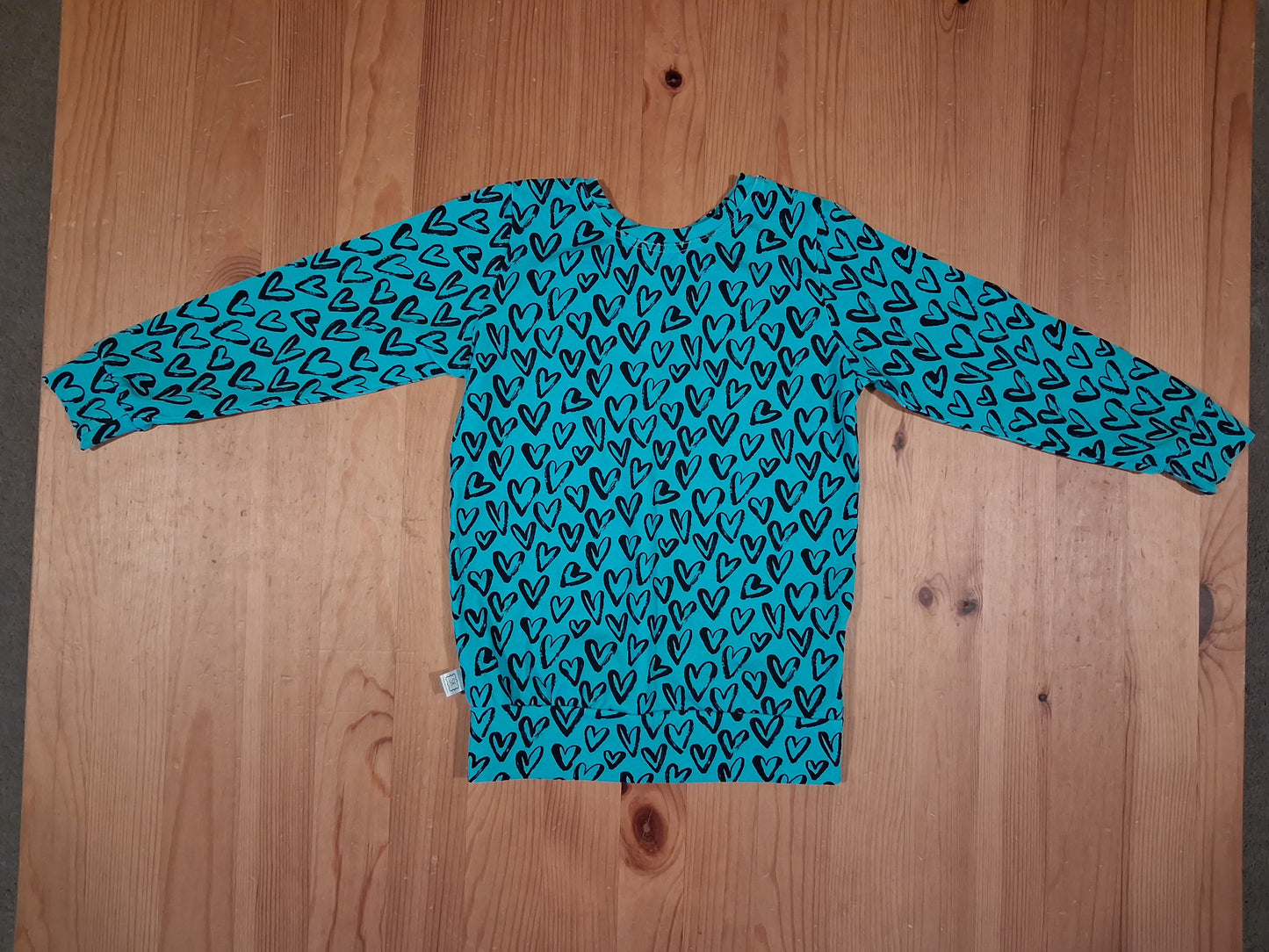 Handmade Hearts Top - Girls 3-4 years - Sewcuddly Clothing