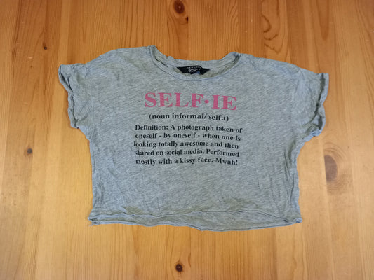 Grey 'Selfie' Cropped Oversized T-Shirt - Girls 10-11 years - New Look