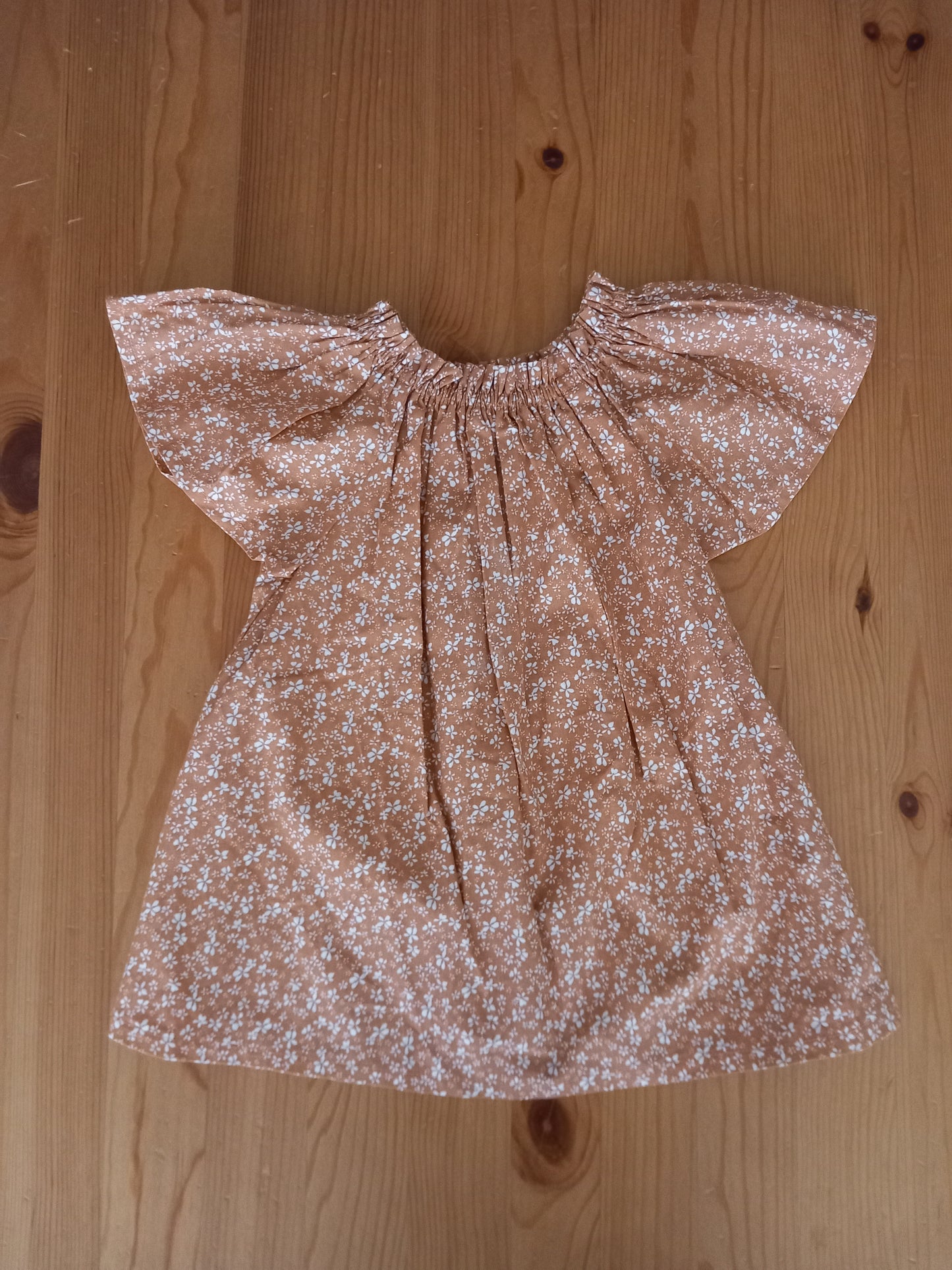 Handmade Floral Top - Girls 4-5 years - Winnie Woo Handmade Childrenswear