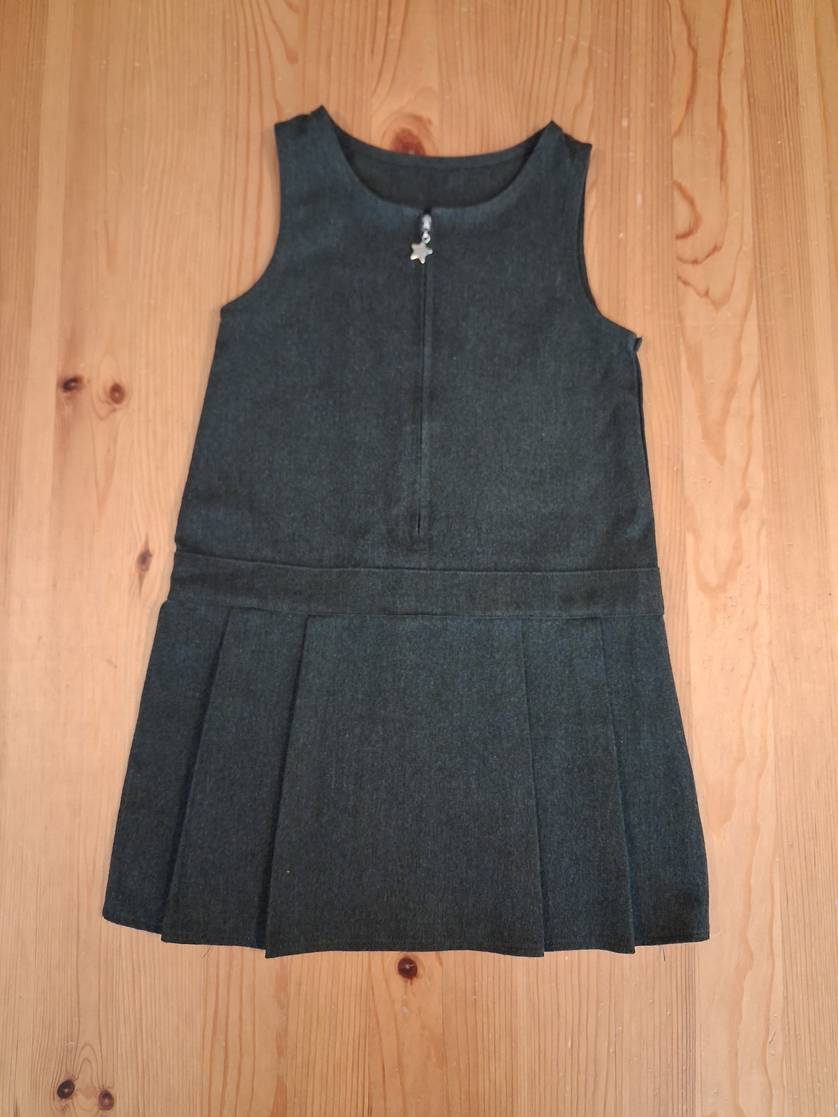 Grey School Pinafore Dress - Girls 3-4 years - F&F