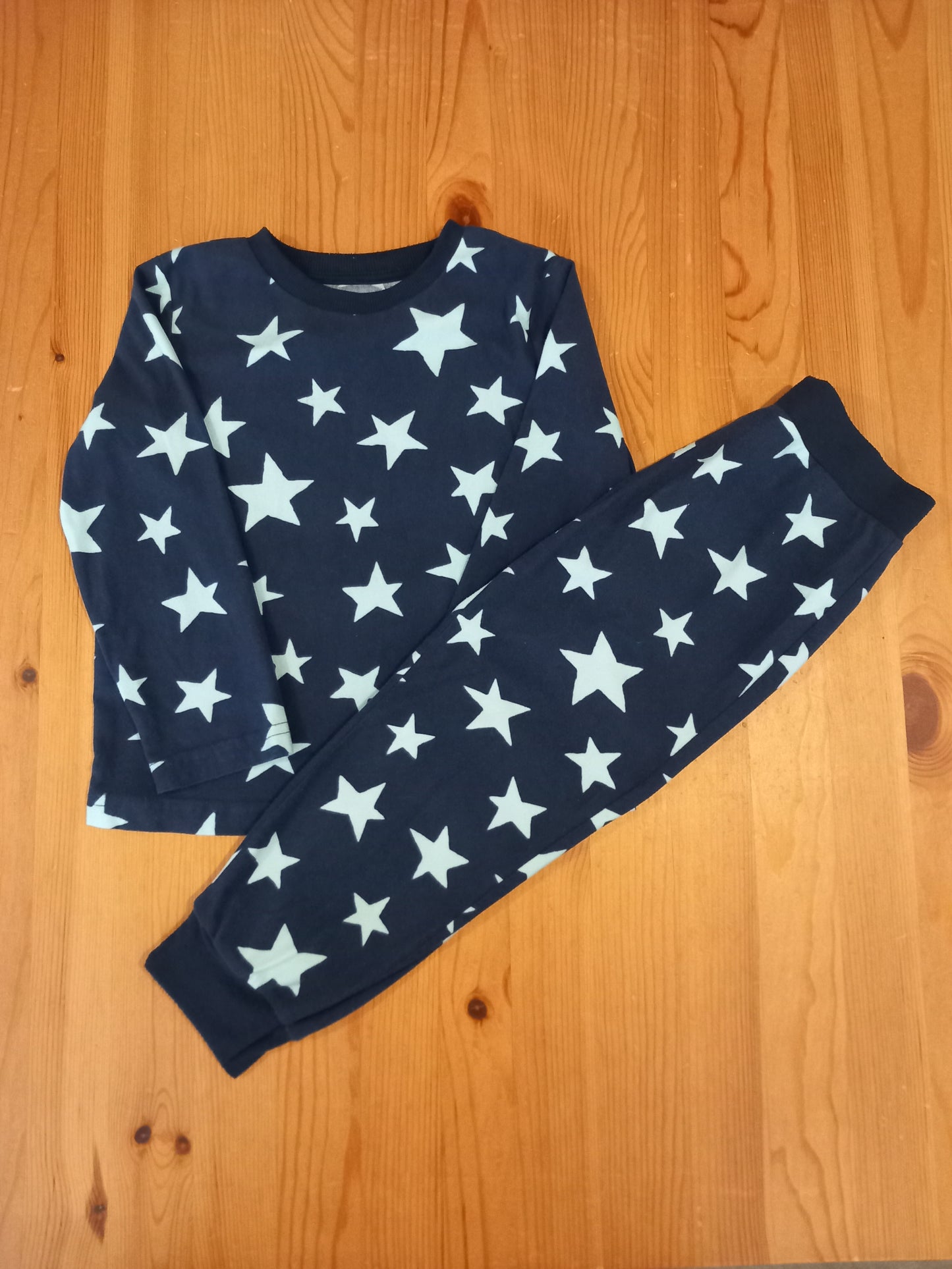 Navy Stars Soft Feel Pyjamas - Boys 5-6 years - F&F